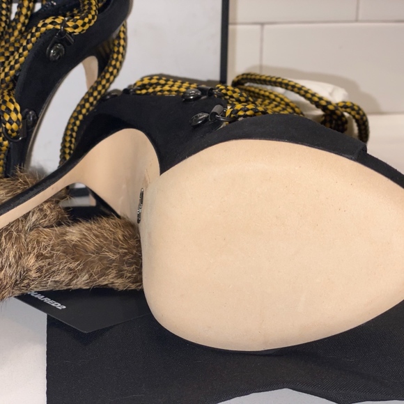 DSQUARED2 Sandals - Picture 5 of 8